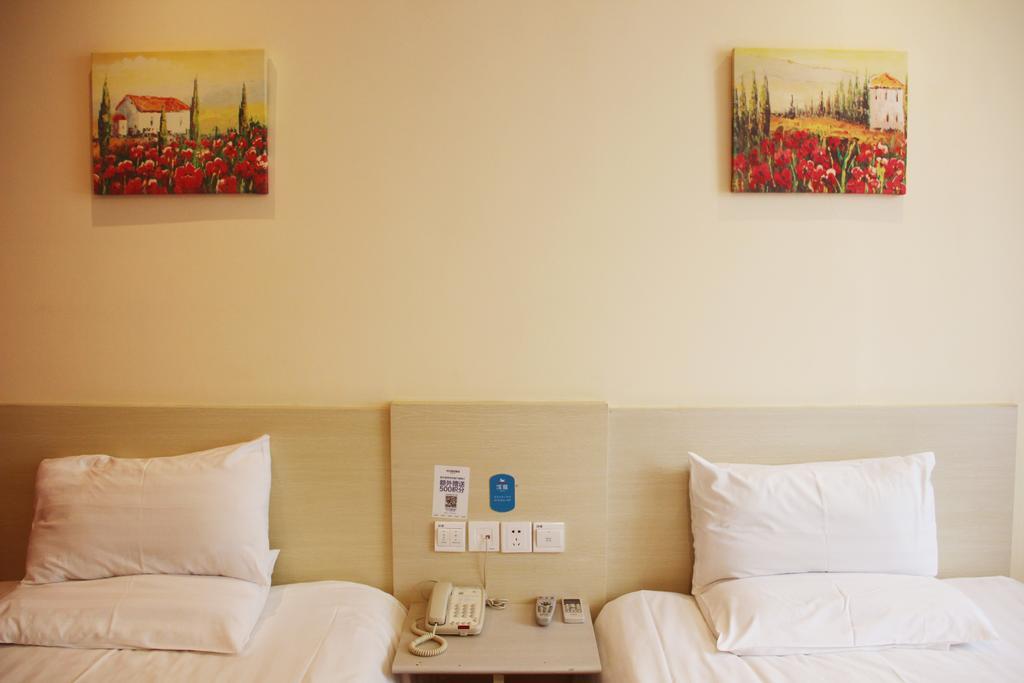 Hanting Hotel Liaocheng Bus Station Rum bild